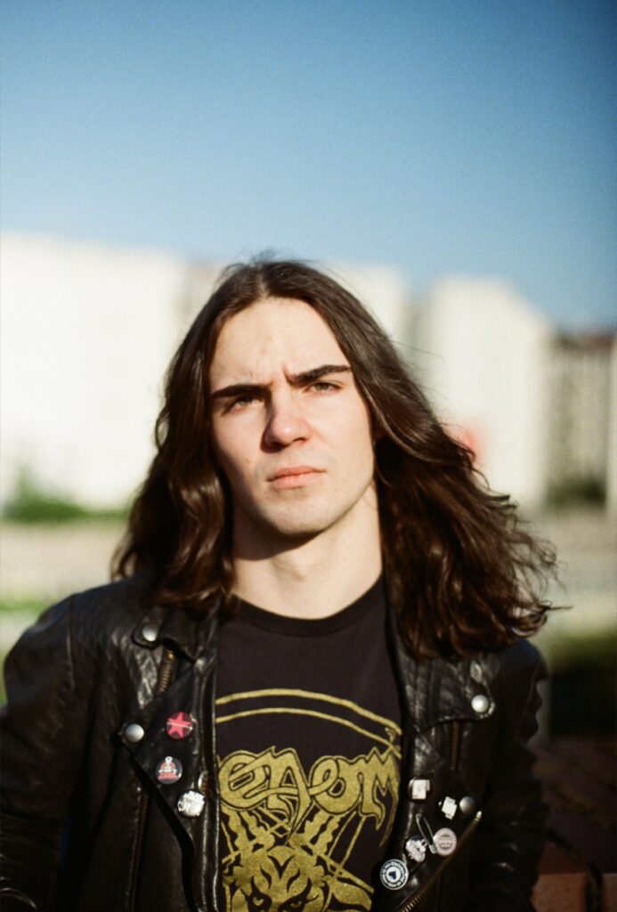 Aaron Bojko – Vocals & Guitars